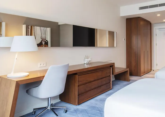Doubletree By Hilton Wroclaw